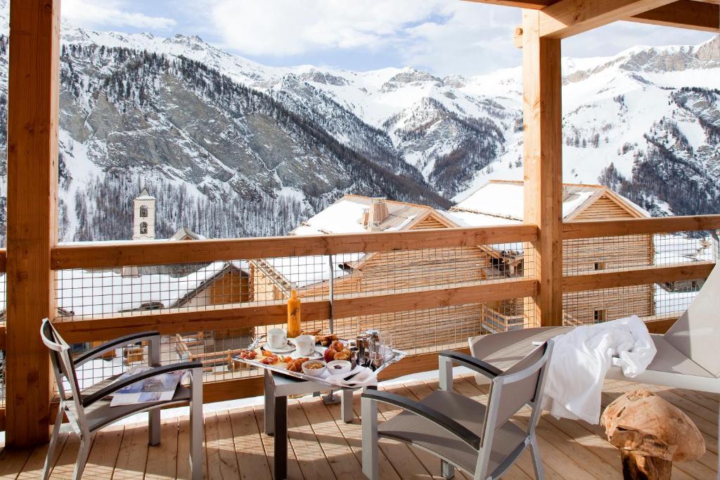Hôtel&Spa L'Alta Peyra Saint-Vérand Exterior foto